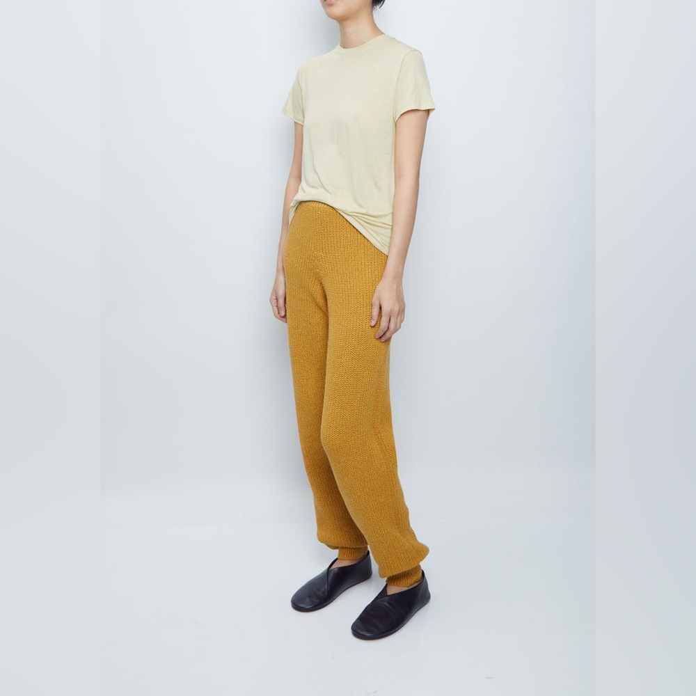 Baserange Mea Pants size XS